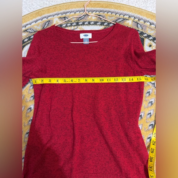 Old navy red sweater - Picture 5 of 5